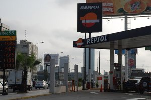 Repsol-YPF petrol station. (Photo: David Hill)