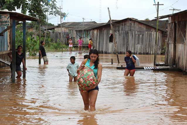 Water rising in Altamira