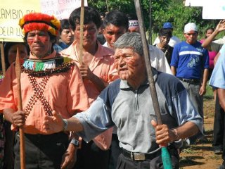 Indigenous mobilization. Photo credit: Alianza Arkana.