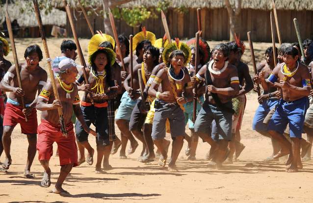 Kayapó warriors demonstrated their great opposition to the impending Belo Monte Dam project which would change their way of life forever.